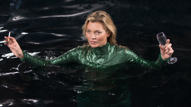 Kate Moss in Absolutely Fabulous: The Movie"