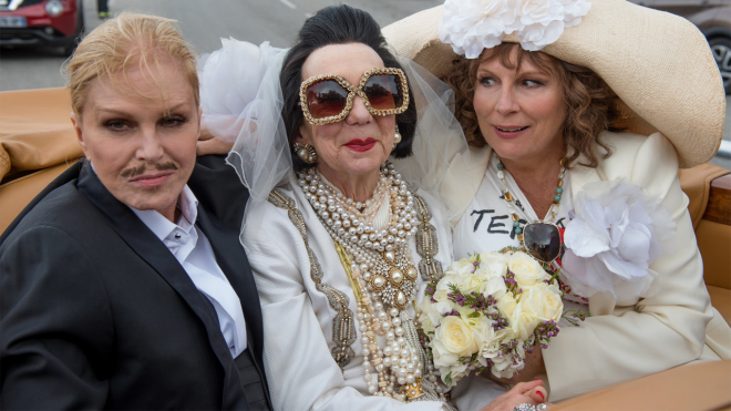 Marcia Warren (center) in "Absolutely Fabulous: The Movie"